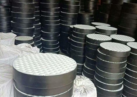 科伦坡橡胶拍卖价格在六个月内暴跌50%以上